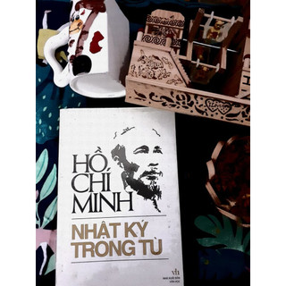 Sách - Nhật Ký Trong Tù (Tái Bản)