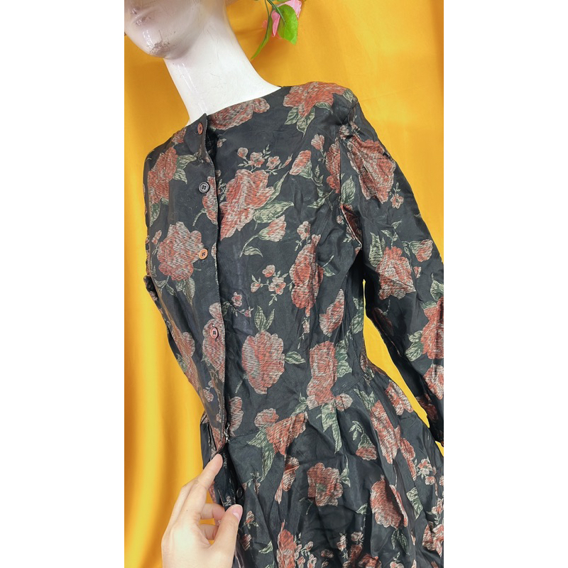 Đầm vintage hoa sang size M.S10