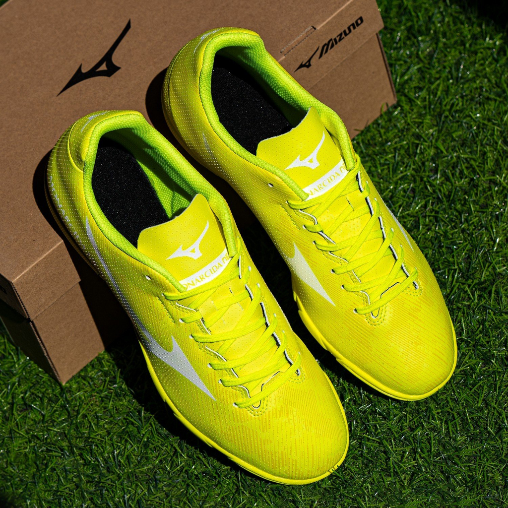 Giày đá bóng Mizuno Monarcida Neo Sala Club TF, sân cỏ nhân tạo, cổ thấp, form giày ôm chân