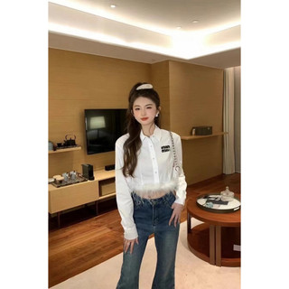 Sơ mi trắng dài tay dáng crotop miumiu phối lông sang chảnh
