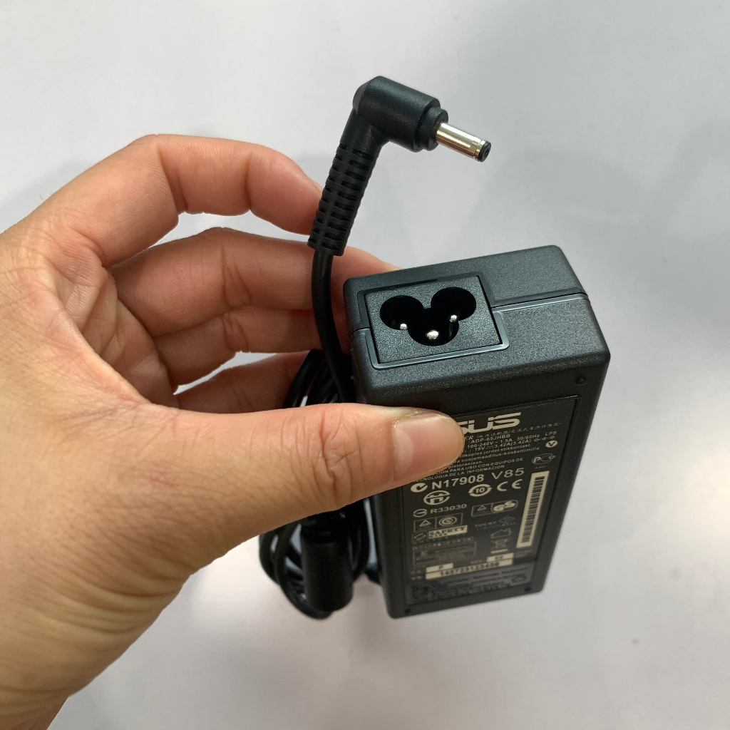 Sạc Máy Tính Laptop3T ASUS 19V3.42A 65W Chân cắm nhỏ 4.0mm*1.35mm Loại Tốt Chính Hãng bảo hành 12 tháng