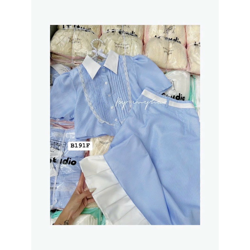 SET ÁO CROPTOP XANH SỌC CHÂN VÁY MIDI