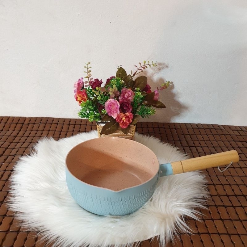 Chảo chống dính sâu lòng 18cm EMOOJOO Nhật Bản