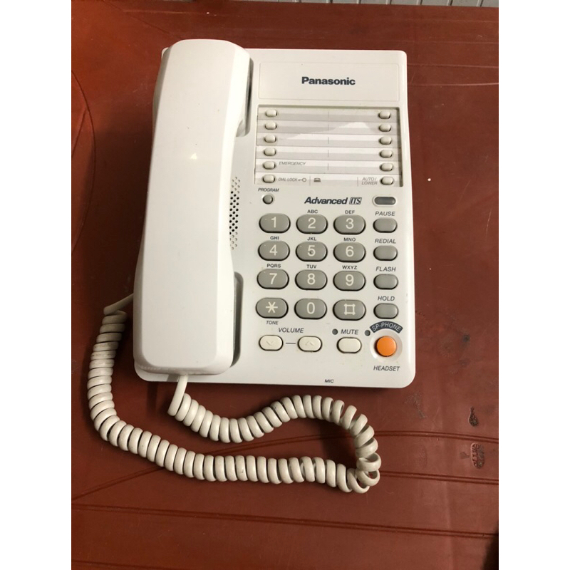 Điện thoại cố định có dây Panasonic 2373 loa ngoài .treo tường ,để bàn