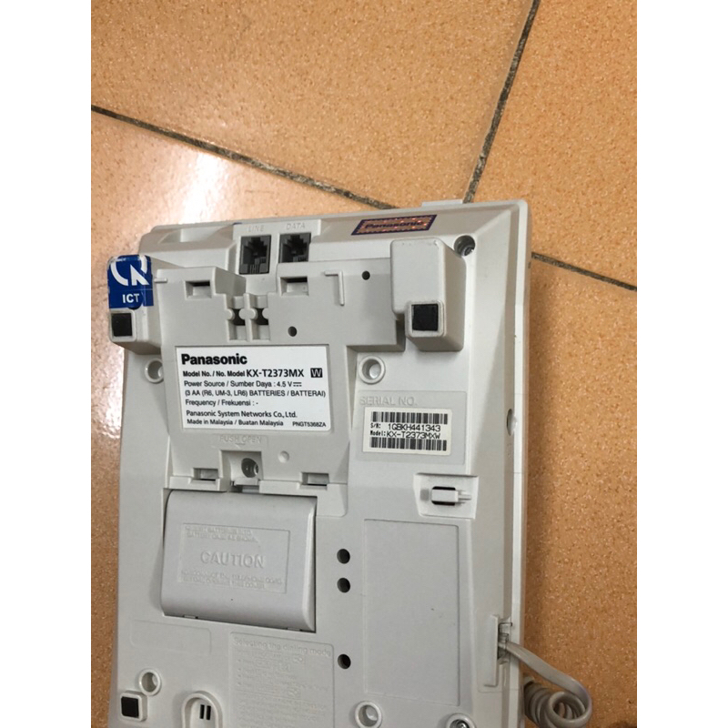 Điện thoại cố định có dây Panasonic 2373 loa ngoài .treo tường ,để bàn