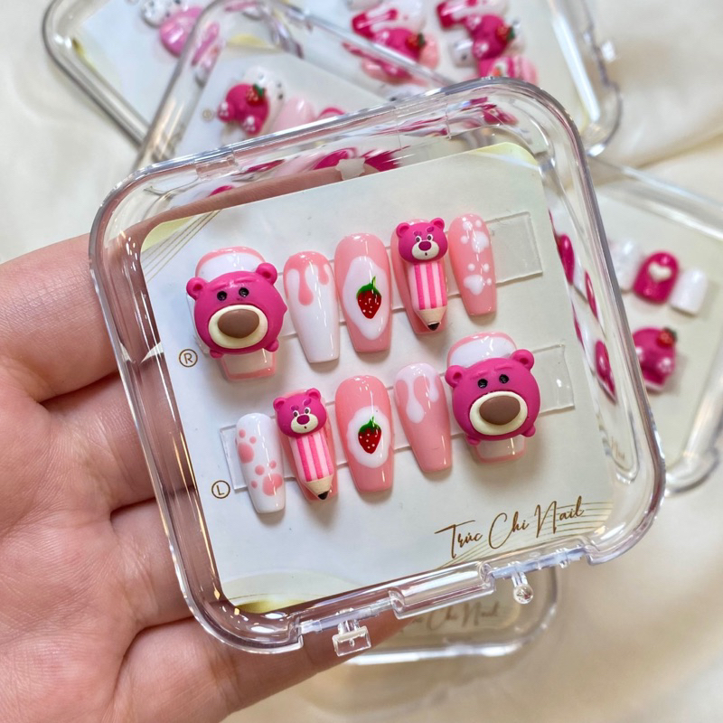 Hộp đựng nail box