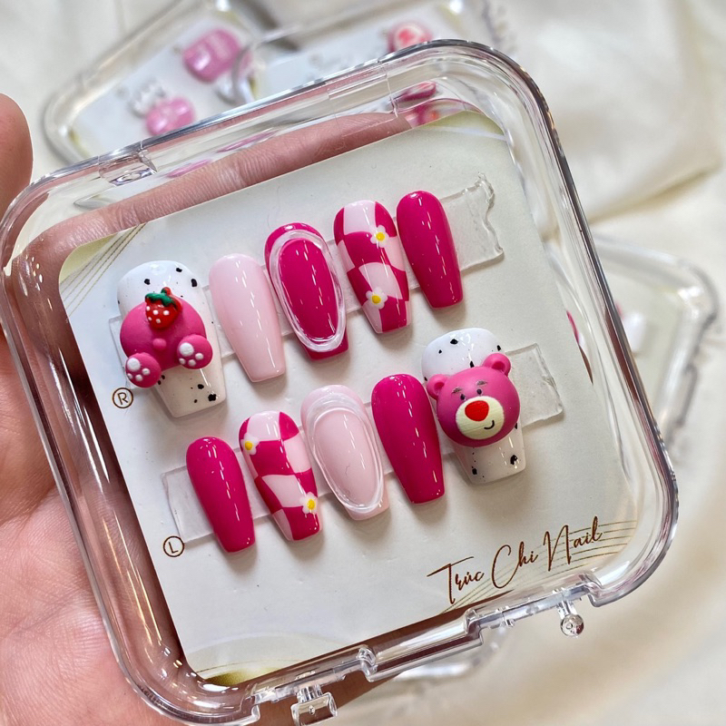 Hộp đựng nail box