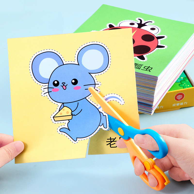 Đồ chơi cắt giấy 200 chủ đề cho bé