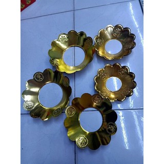 HỨNG TÀN TRO ( ĐỂ MIỆNG LƯ HƯƠNG)
