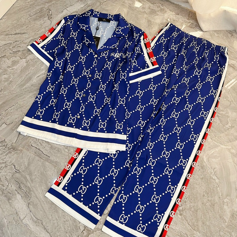 Bộ ngủ mặc nhà pijama lụa Quảng Châu cao cấp tay ngắn mcqueen CG xanh