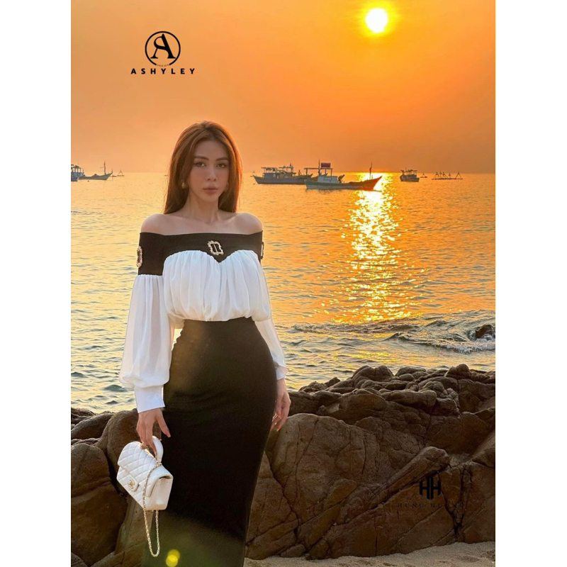 𝑳𝒂𝒕𝒊𝒇𝒂 𝑺𝒆𝒕 Ashyley Thiết Kế Áo Trễ Vai Xếp Ly Phối Chân Váy Ôm Sang Chảnh
