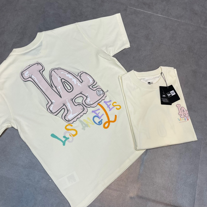 ÁO THUN NEW ERA GRADUATION YEARNING *13280318 - 13280321* ÁO THUN NEW ERA CHÍNH HÃNG NHẬP KHẨU FULL TEM TAG