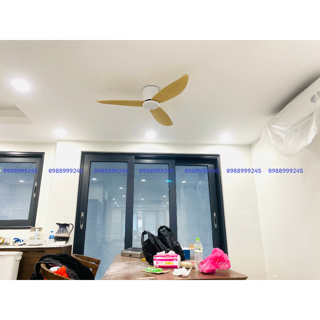 Quạt trần,quạt trần cổ ngắn - 3 cánh dành cho chung cư điều khiển từ xa thông minh 6 cấp gió xoay đảo chiều tiện lợi.