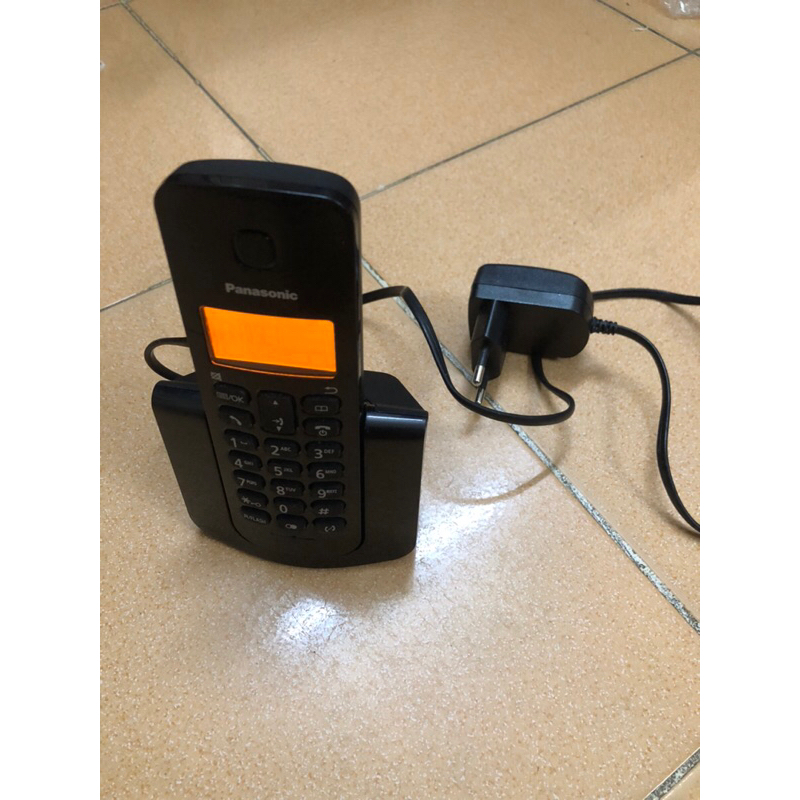 Điện thoại mẹ bồng con Panasonic KX-TGB110/KX-TGB112/KX-TGB113