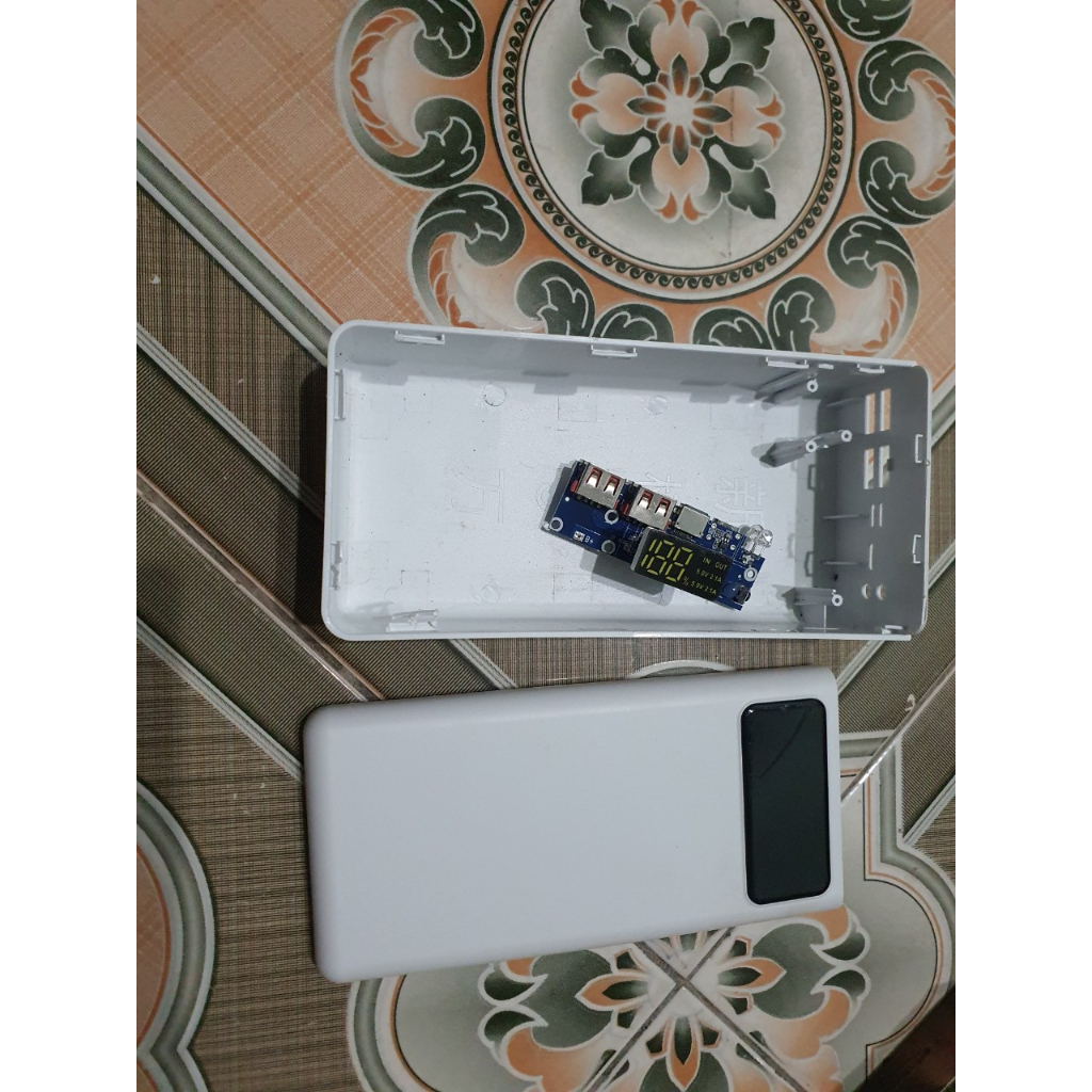 Hộp pin sạc dự phòng 16*18650 PD sạc nhanh QC3.0 DIY DSF