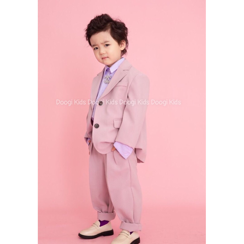 Bộ Vest Hồng Cho Bé Chất Vải Đẹp