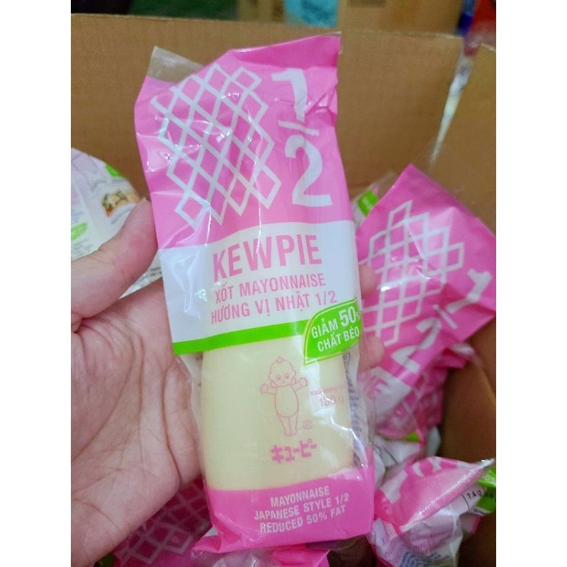 Sốt Mayonnaise Kewpie Nhật ít béo - 130gram