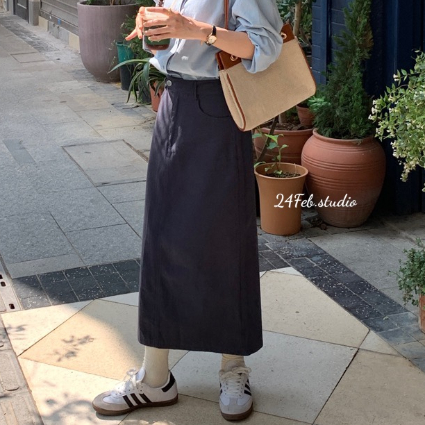 Chân váy chữ A cúc lệch chất kaki thô dáng dài phong cách vintage Hàn Quốc