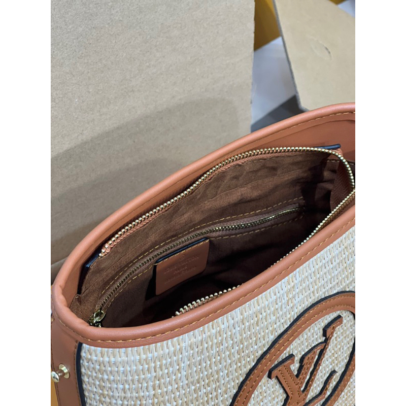 Túi Xách LV Petit Bucket Nâu Đen Size 24  -  By Anh Dinh Phuong