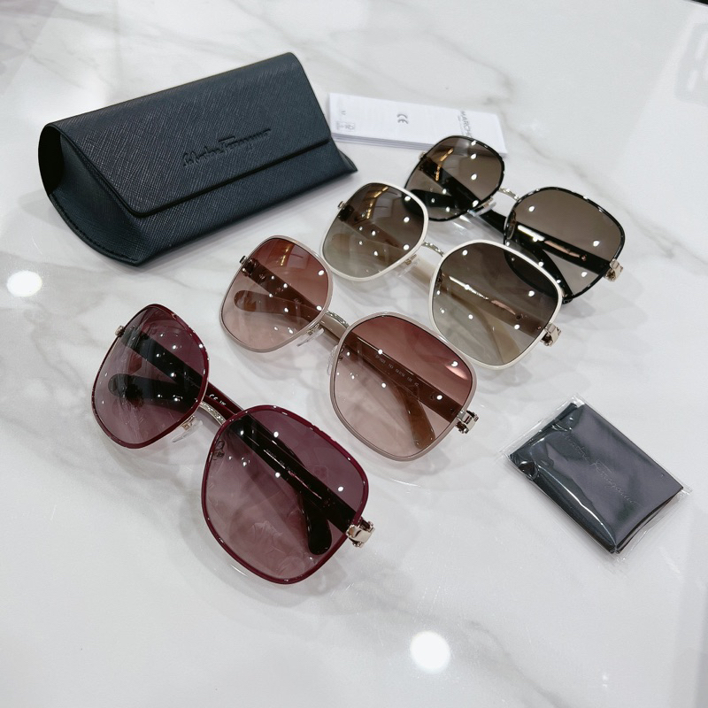 Kính mát nữ Salvatore Ferragamore SF150s 4 màu fullbox chính hãng