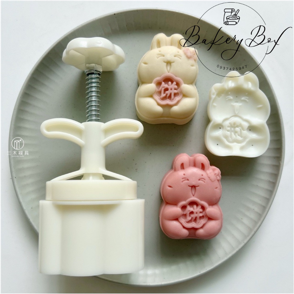 Khuôn Trung Thu Lò Xo Thỏ Ôm Bánh 75gr (Mẫu Mới 2023)