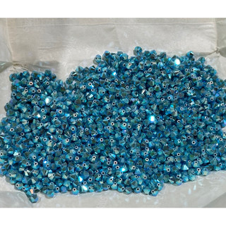 50-100 viên pha lê nón Swarovski 4mm