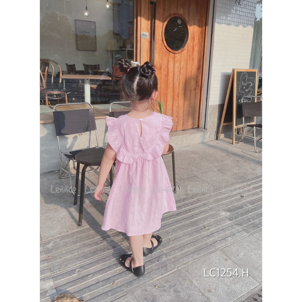 Váy Lennco linen thêu bó hoa giữa ngực cho bé gái