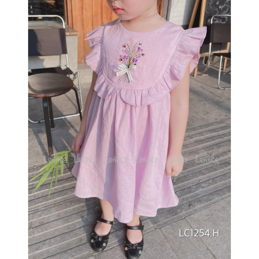 Váy Lennco linen thêu bó hoa giữa ngực cho bé gái