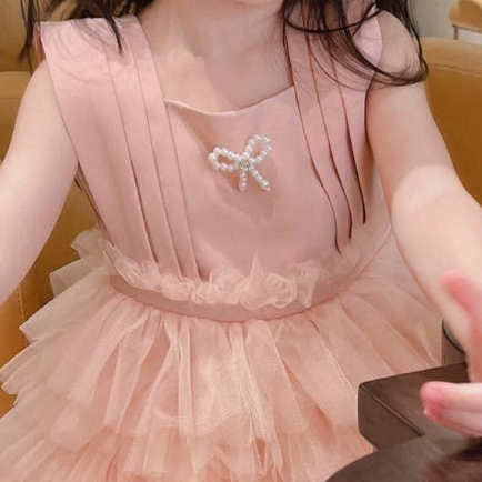 Váy hồng công chúa bé gái