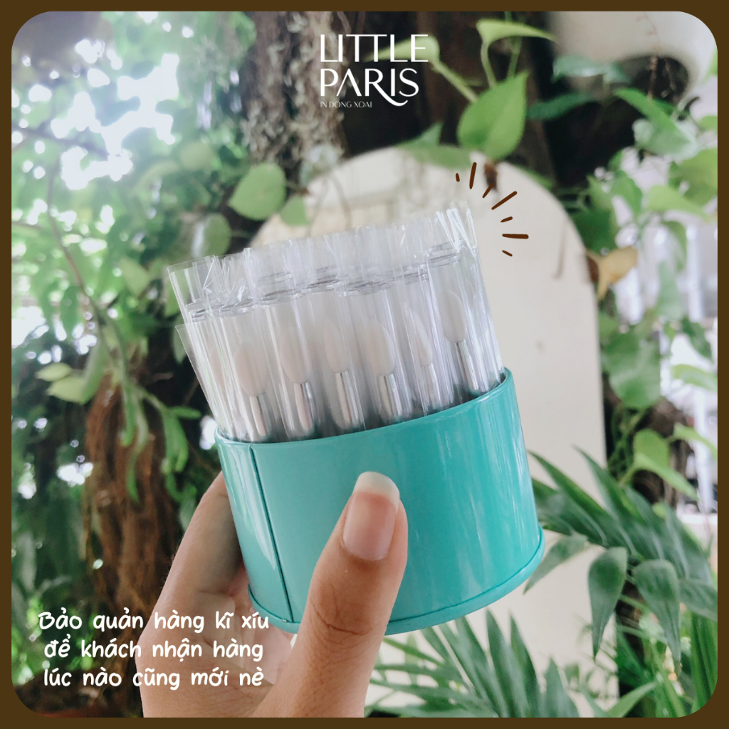 Thìa Đầu Silicone Có Nắp Thoa Son Dưỡng Và Lấy Kem Dưỡng Da