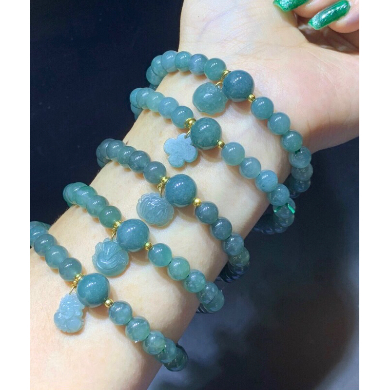 Vòng đeo tay Lam Ngọc mix charm 7li