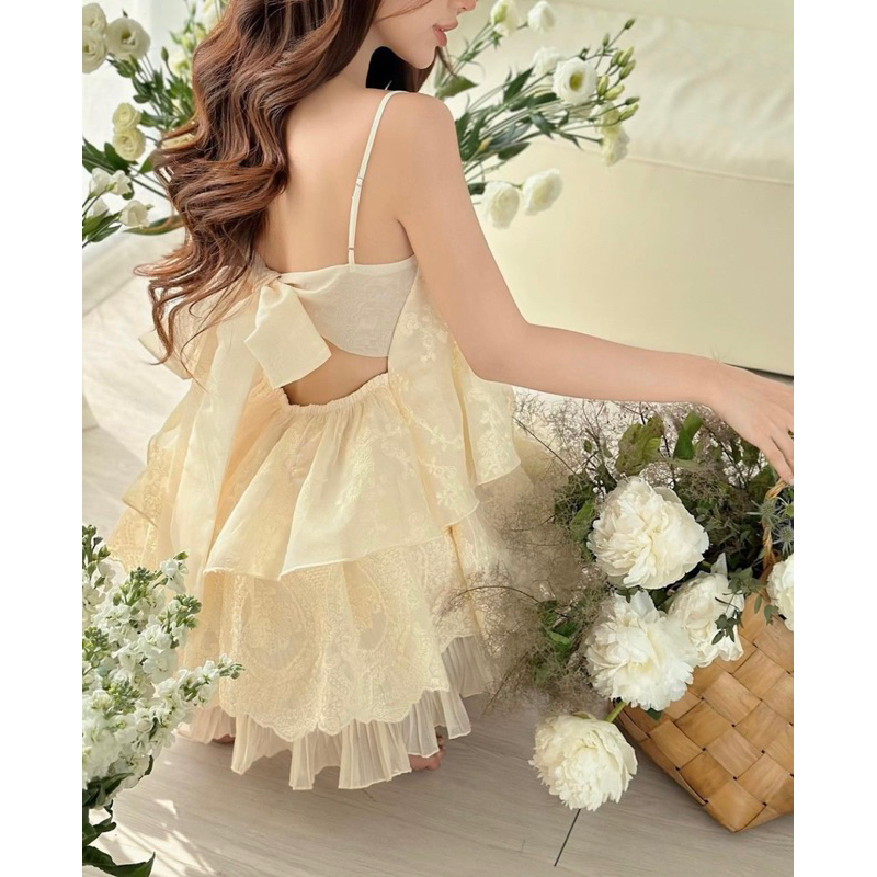 SET ÁO BABYDOLL 2 DÂY THÊU HOA TẦNG PHỐI REN + CHÂN VÁY XOÈ XẾP LY TRẮNG