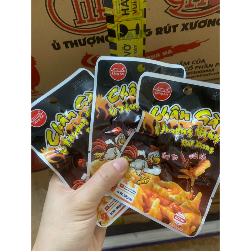 Chân Gà ủ muối hoa tiêu, chân gà tiềm ớt hiểm, chân gà rút xương