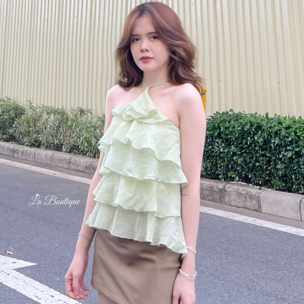 Áo cổ yếm xếp tầng La Boutique voan dập dịu dàng nữ tính