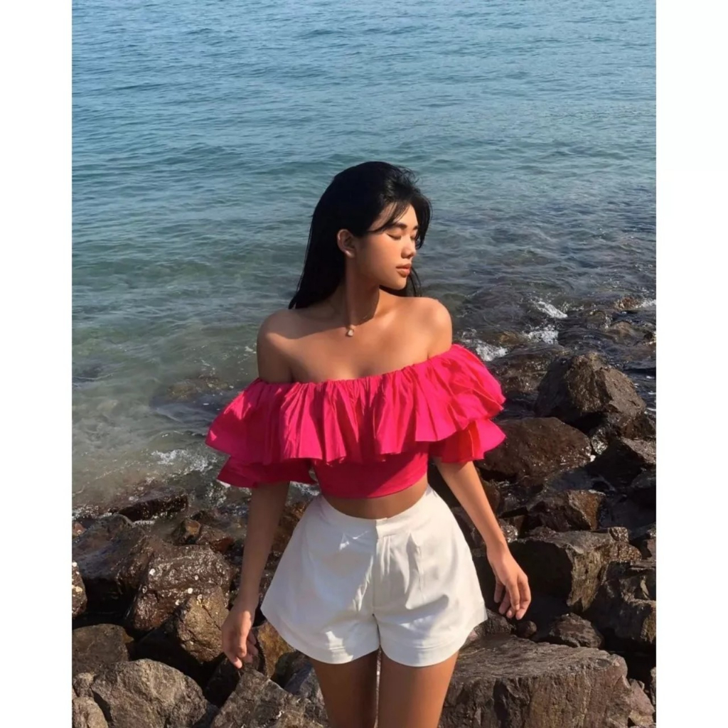 Áo kiểu croptop trễ vai bèo nhún phong cách Hàn Quốc AS71