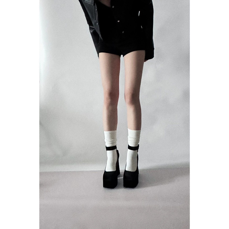 GIÀY CAO GÓT A48 ĐEN NHUNG ĐẾ CAO 10CM QUAI NGANG