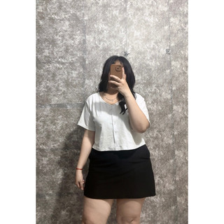 Áo thun cổ tim cài nút đính họa tiết nữ bigsize - A48
