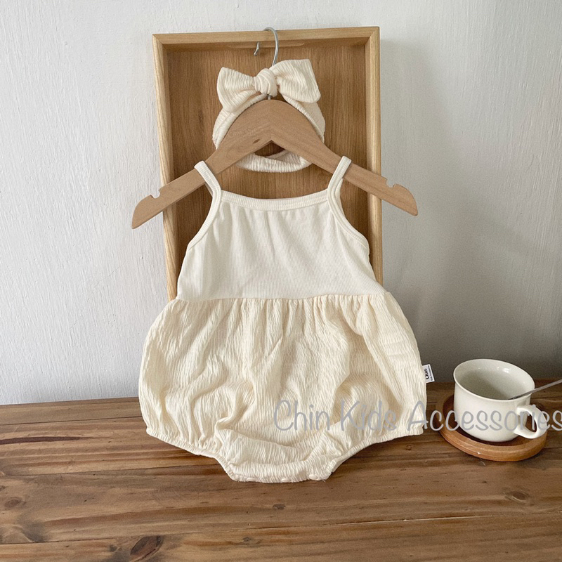 Suit cotton nhún kèm turban cho bé