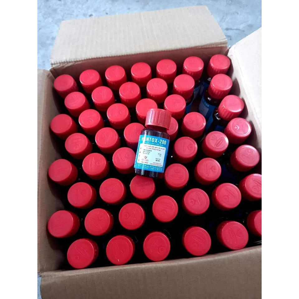 Hantox 50ml tẩy sạch ve ghẻ bọ chét trâu bò dê cừu chó mèo