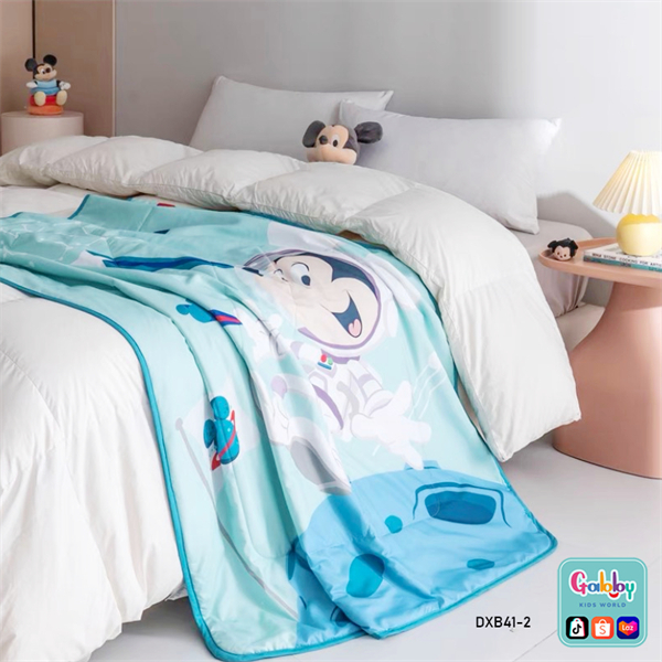 Chăn Mền Hoạt Hình DISNEY Dễ Thương Vải Mềm Mịn Mát Cho Bé 110*150cm