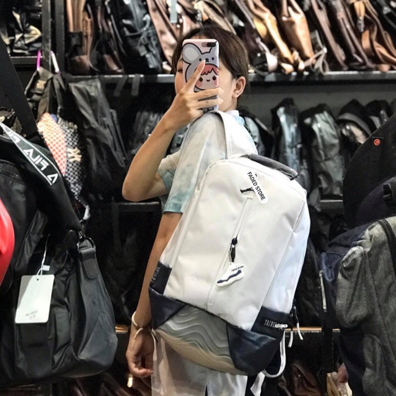 BALO THỂ THAO JORDAN