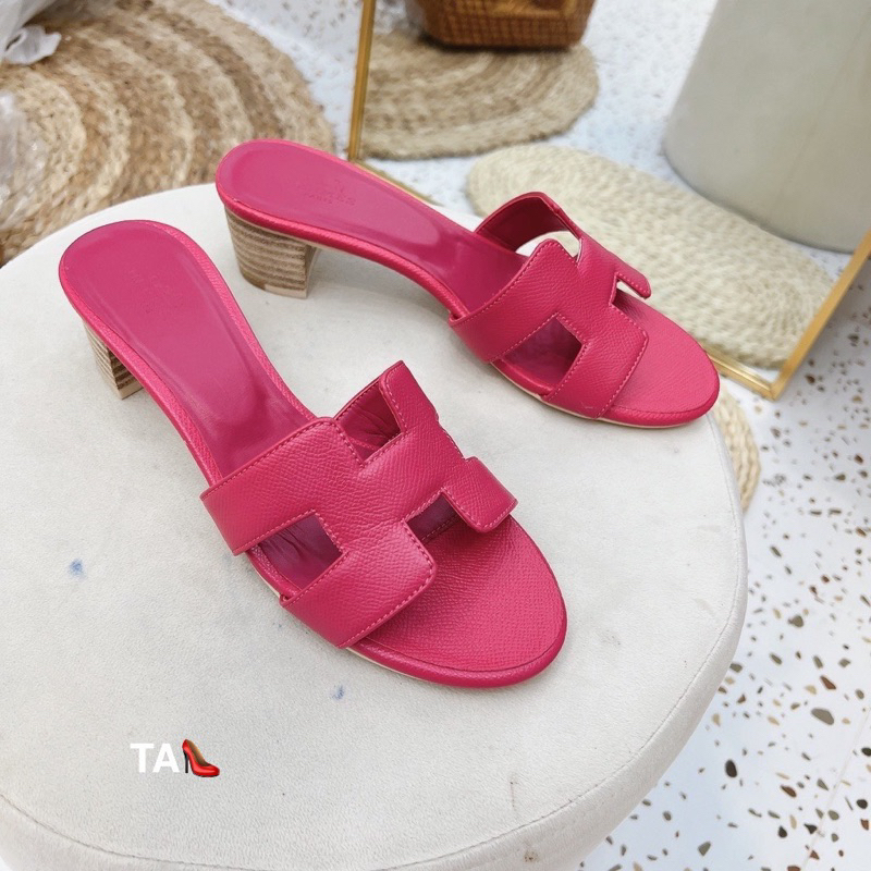 Guốc H mẫu quốc dân nhưng kbh lỗi mốt! hàng bền đẹp chắc chân sang chảnh! Shop cam kết hàng loại 1!