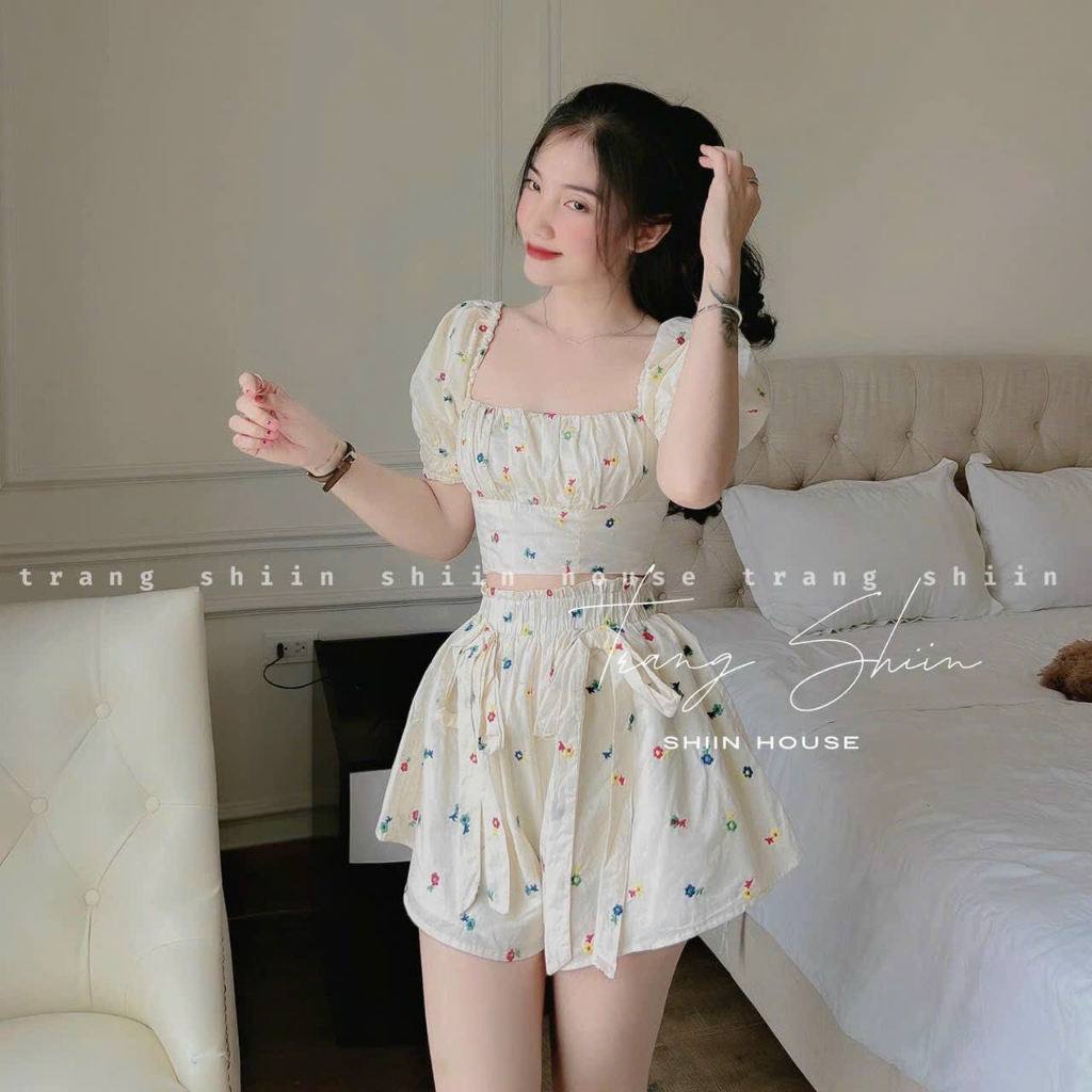 Set bộ hoa nhí áo cổ vuông nhún ngực tay phồng croptop mix quần short đùi cột nơ eo, set bộ hoa đi biển siêu xinh dx