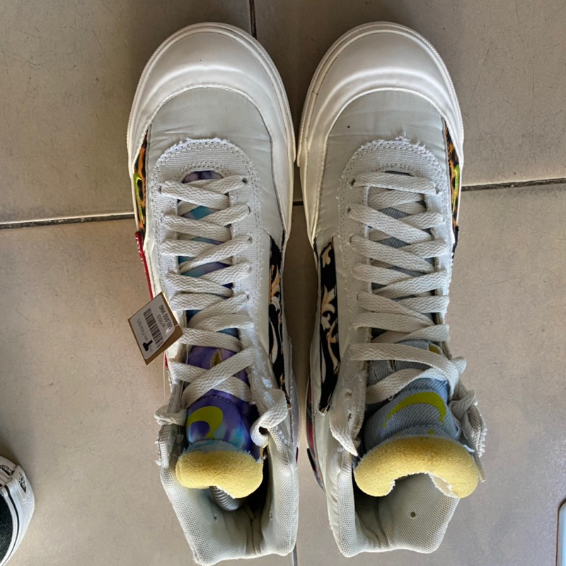 Giày chính hãng đã qua sử dụng