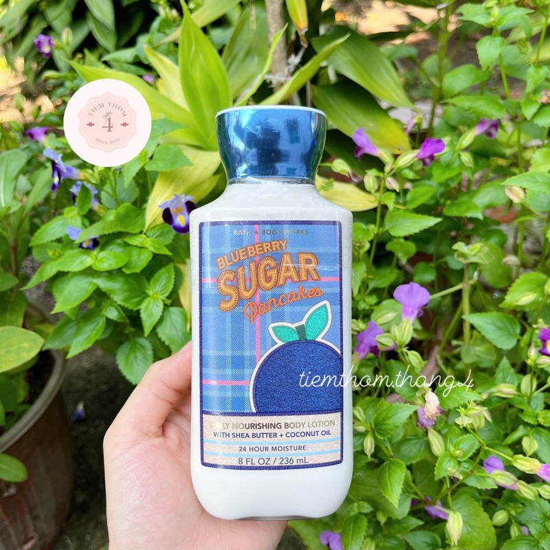 •𝐁𝐥𝐮𝐞𝐛𝐞𝐫𝐫𝐲 𝐒𝐮𝐠𝐚𝐫 𝐏𝐚𝐧𝐜𝐚𝐤𝐞𝐬• Bath & Body Works - Sản phẩm dưỡng và xịt thơm toàn thân dành cho nữ