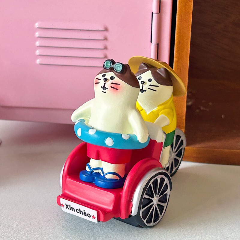 Mô hình mèo chủ đề Xin chào Việt Nam