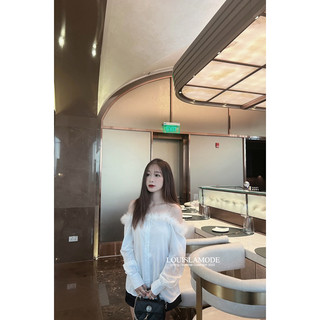 Áo sơ mi trễ vai dây đá phối lông