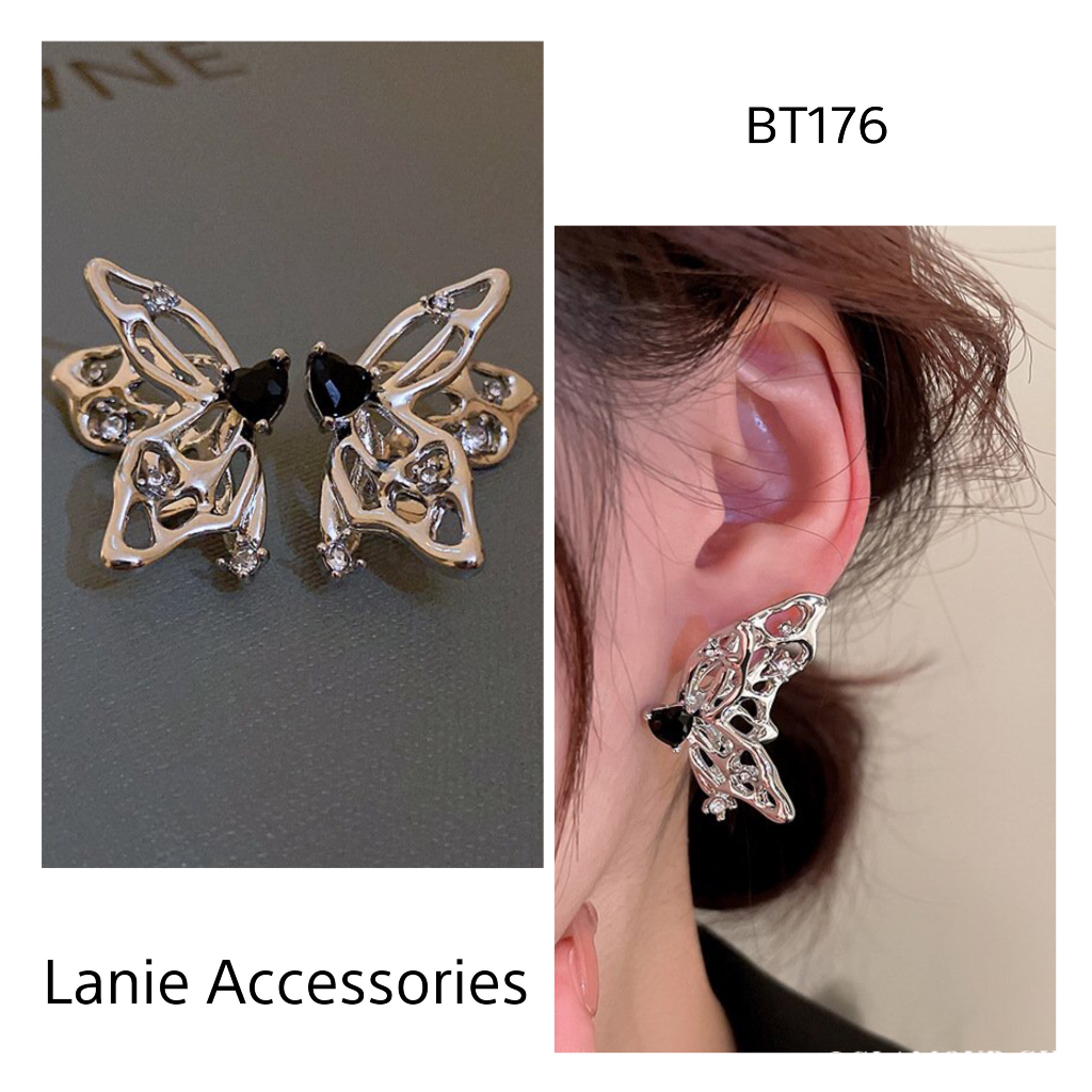Lanie Accessories/ Bông tai titan cánh bướm BT176