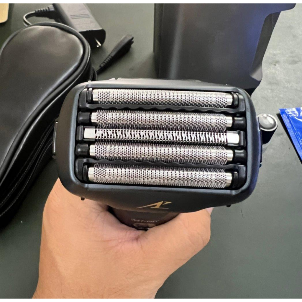 Máy cạo râu Panasonic ARC 5 ES-LV97