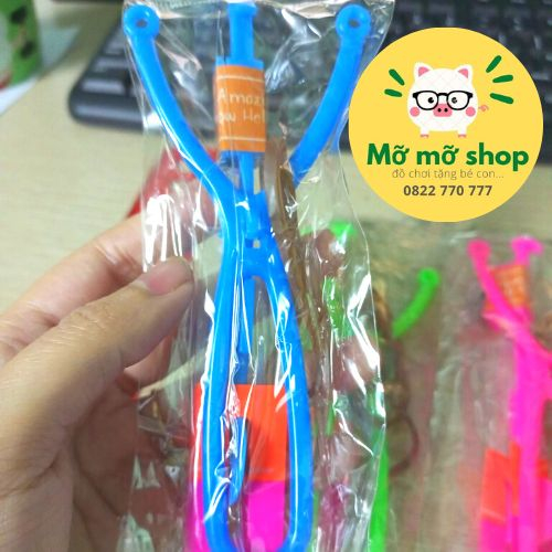 Đồ chơi chong chóng xoay có đèn led bay siêu cao